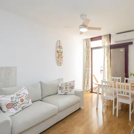 Apartment Fula Balcony 2br 3 Min To Las Canteras