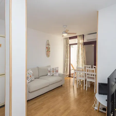 Fula Balcony 2br 3 Min To Las Canteras Apartment *