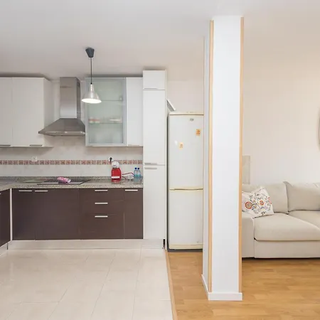 Fula Balcony 2br 3 Min To Las Canteras Apartment *