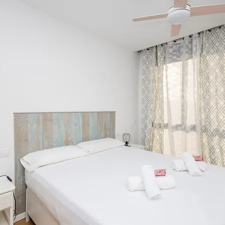 Fula Balcony 2br 3 Min To Las Canteras *